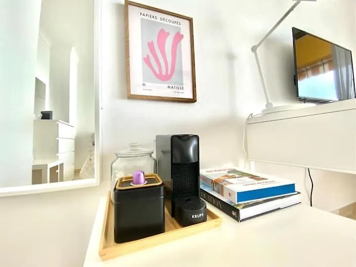 Casa privata Corso Mentone 67 Complesso Gli Smeraldi Appartamento Grimaldi